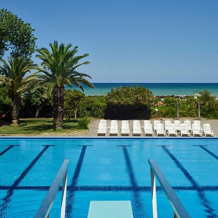 Serena Majestic Residence Montesilvano Marina 외부 사진